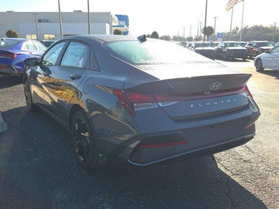 2026 Hyundai ELANTRA SEL Sport IVT