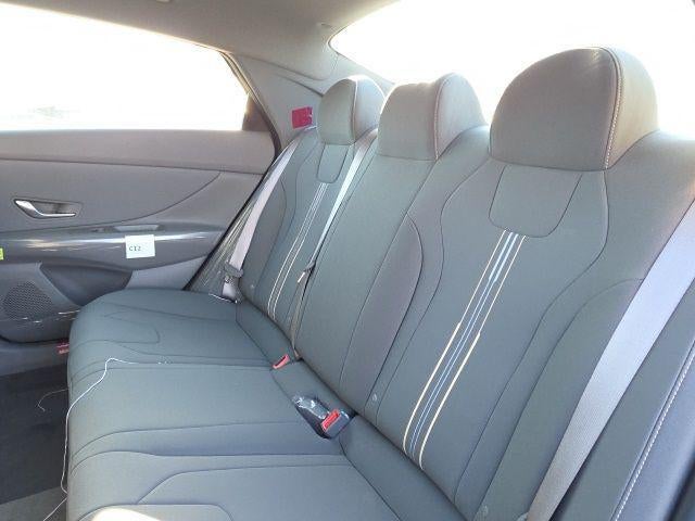 2026 Hyundai ELANTRA SEL Sport IVT