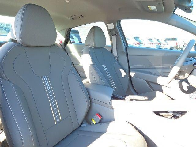 2026 Hyundai ELANTRA SEL Sport IVT