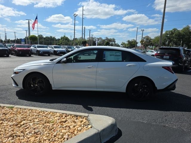 2026 Hyundai ELANTRA SEL Sport IVT