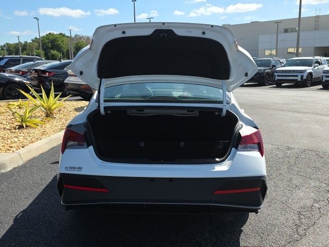 2026 Hyundai ELANTRA SEL Sport IVT