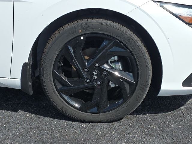 2026 Hyundai ELANTRA SEL Sport IVT