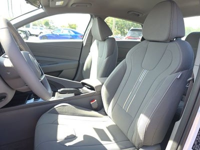 2026 Hyundai ELANTRA SEL Sport IVT