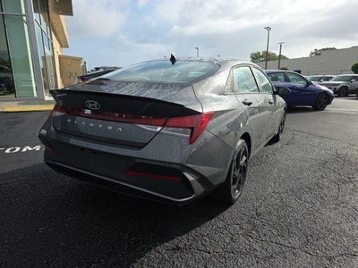 2026 Hyundai ELANTRA SEL Sport IVT