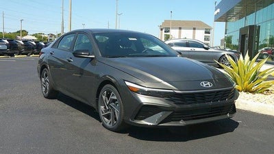 2025 Hyundai ELANTRA SEL Sport IVT