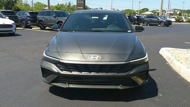 2025 Hyundai ELANTRA SEL Sport IVT