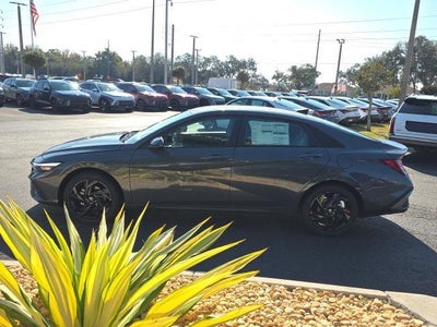 2026 Hyundai ELANTRA SEL Sport IVT