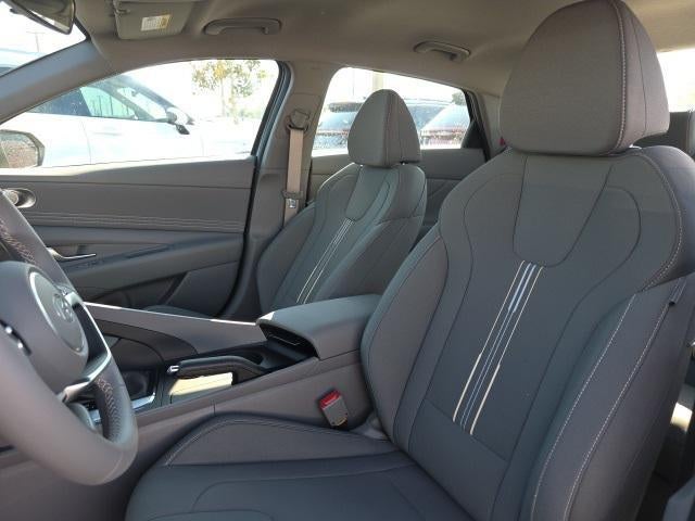 2026 Hyundai ELANTRA SEL Sport IVT