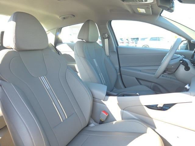 2026 Hyundai ELANTRA SEL Sport IVT