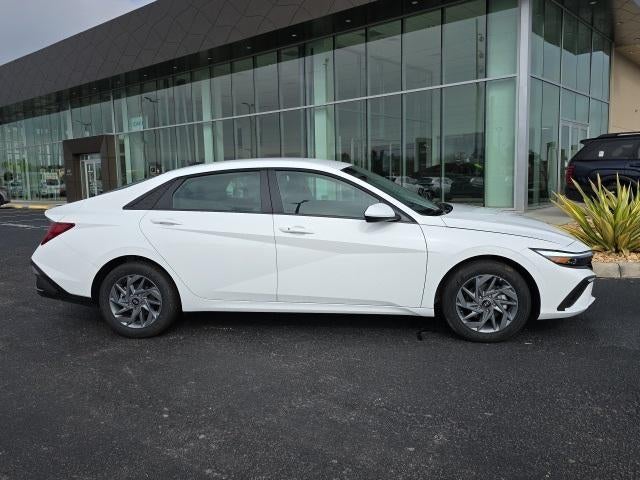 2026 Hyundai ELANTRA HYBRID Blue Sedan