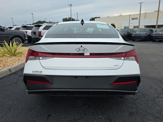 2025 Hyundai ELANTRA HYBRID SEL Sport