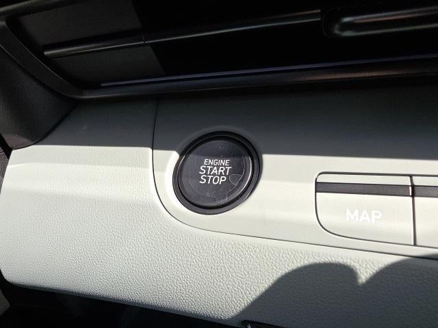 2026 Hyundai ELANTRA HYBRID Limited Sedan