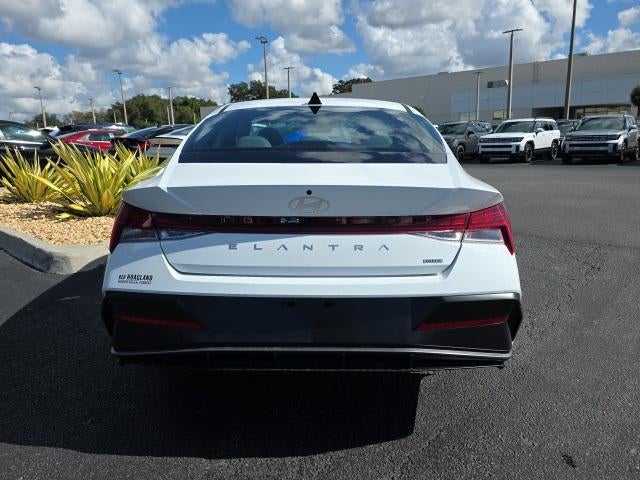 2026 Hyundai ELANTRA HYBRID Limited Sedan