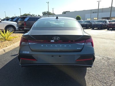 2026 Hyundai ELANTRA HYBRID Limited