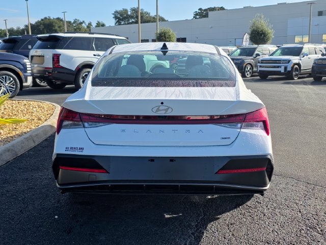 2026 Hyundai ELANTRA HYBRID Limited