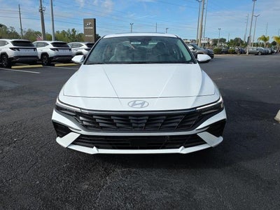 2026 Hyundai ELANTRA HYBRID Limited Sedan