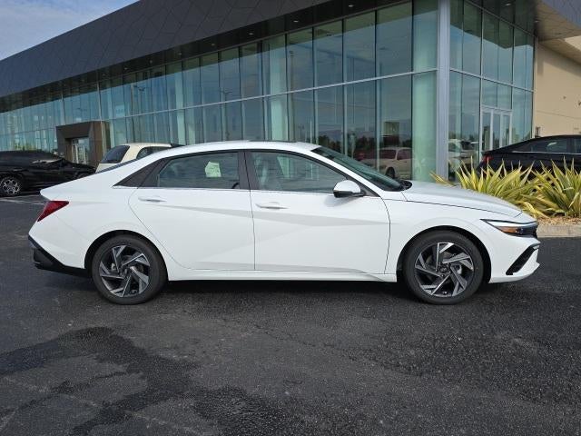 2026 Hyundai ELANTRA HYBRID Limited Sedan