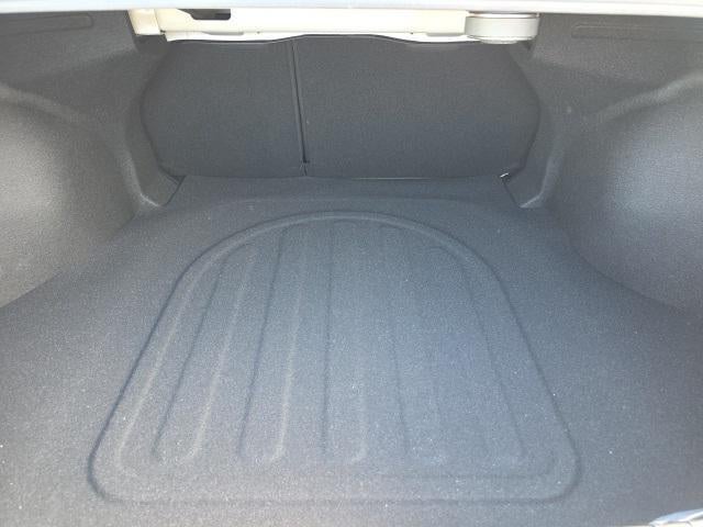 2026 Hyundai ELANTRA HYBRID Limited Sedan