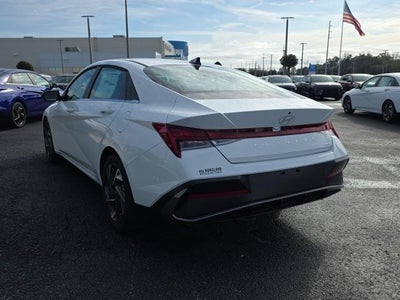 2026 Hyundai ELANTRA HYBRID Limited Sedan