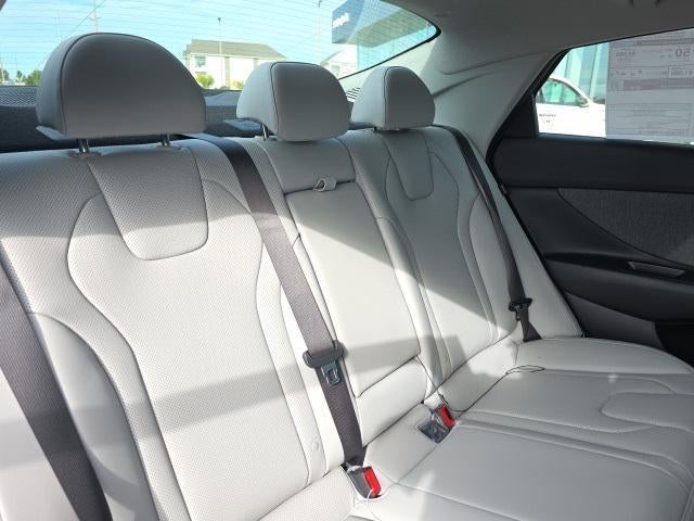 2026 Hyundai ELANTRA HYBRID Limited Sedan