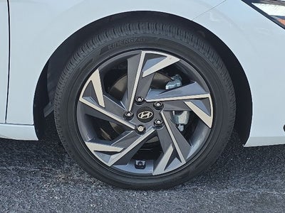 2025 Hyundai ELANTRA HYBRID Limited
