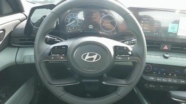 2025 Hyundai ELANTRA HYBRID Limited DCT