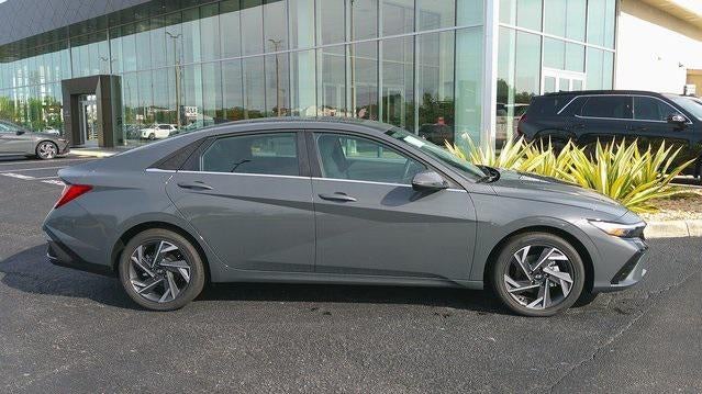 2025 Hyundai ELANTRA HYBRID Limited DCT