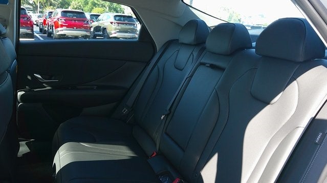 2025 Hyundai ELANTRA HYBRID Limited DCT