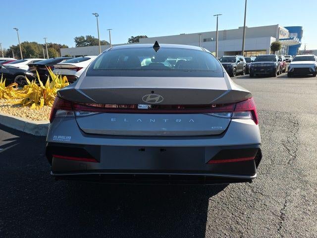 2026 Hyundai ELANTRA HYBRID Limited Sedan