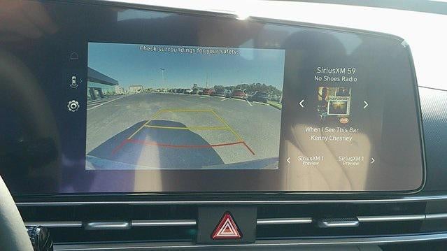 2025 Hyundai ELANTRA Limited IVT