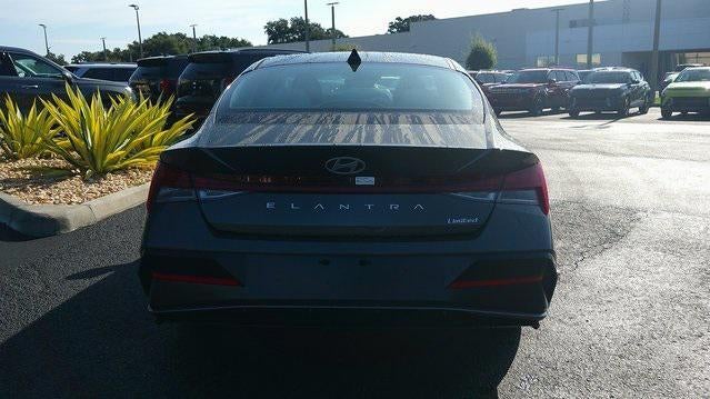 2025 Hyundai ELANTRA Limited IVT