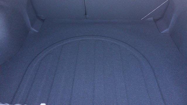 2025 Hyundai ELANTRA Limited IVT