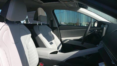 2025 Hyundai ELANTRA Limited IVT