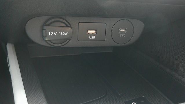 2026 Hyundai ELANTRA Limited IVT