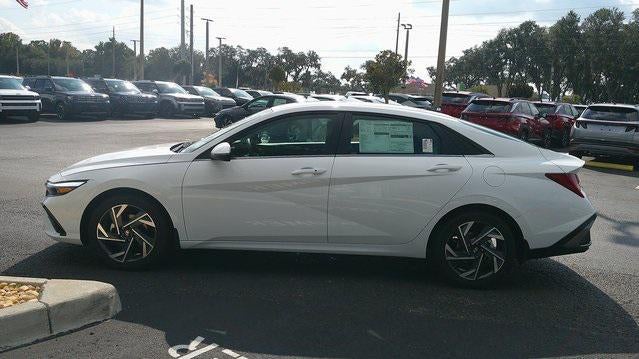 2026 Hyundai ELANTRA Limited IVT