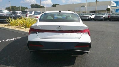 2026 Hyundai ELANTRA Limited IVT