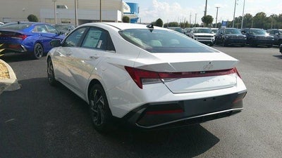 2026 Hyundai ELANTRA Limited IVT