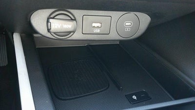 2025 Hyundai ELANTRA Limited IVT