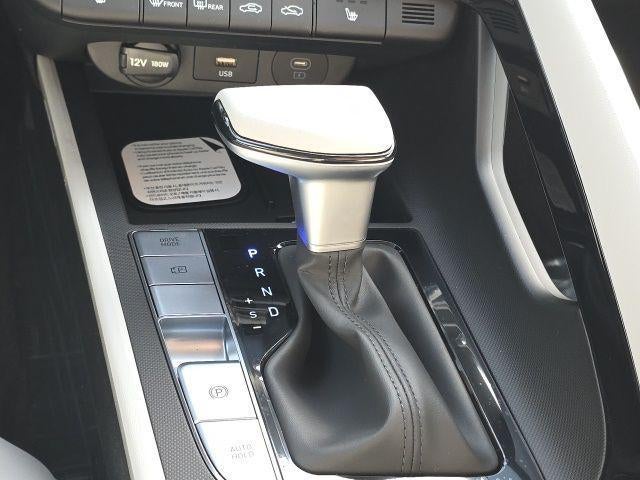 2026 Hyundai ELANTRA Limited IVT