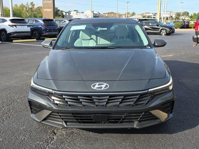 2026 Hyundai ELANTRA Limited IVT