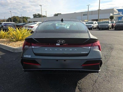 2026 Hyundai ELANTRA Limited IVT