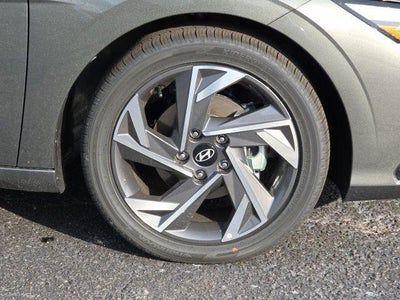 2026 Hyundai ELANTRA Limited IVT