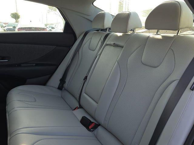 2026 Hyundai ELANTRA Limited IVT