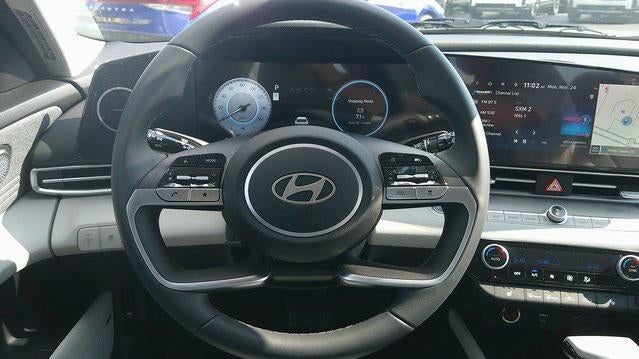 2026 Hyundai ELANTRA Limited IVT