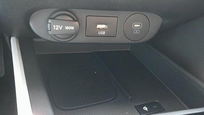 2026 Hyundai ELANTRA Limited IVT