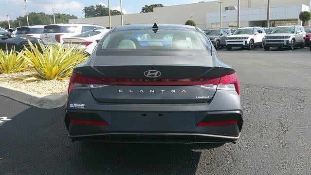 2026 Hyundai ELANTRA Limited IVT