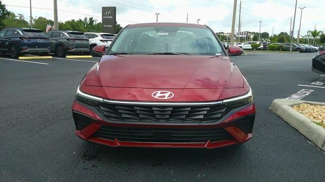 2025 Hyundai ELANTRA Limited IVT