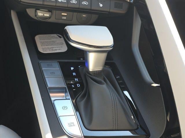 2026 Hyundai ELANTRA Limited IVT