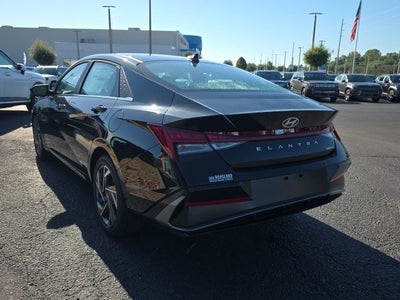 2026 Hyundai ELANTRA Limited