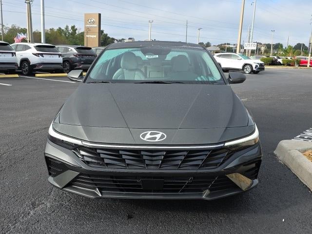 2026 Hyundai ELANTRA Limited IVT